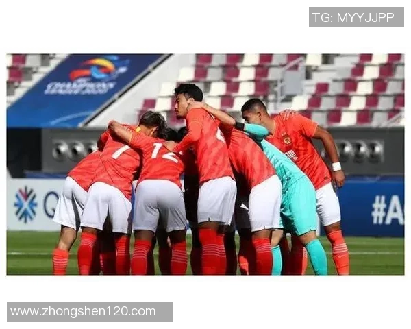 武汉羽毛球队与成都羽毛球队赛后复盘分析比赛节奏与战术对比